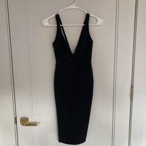 BLACK LULU’S BODYCON DRESS